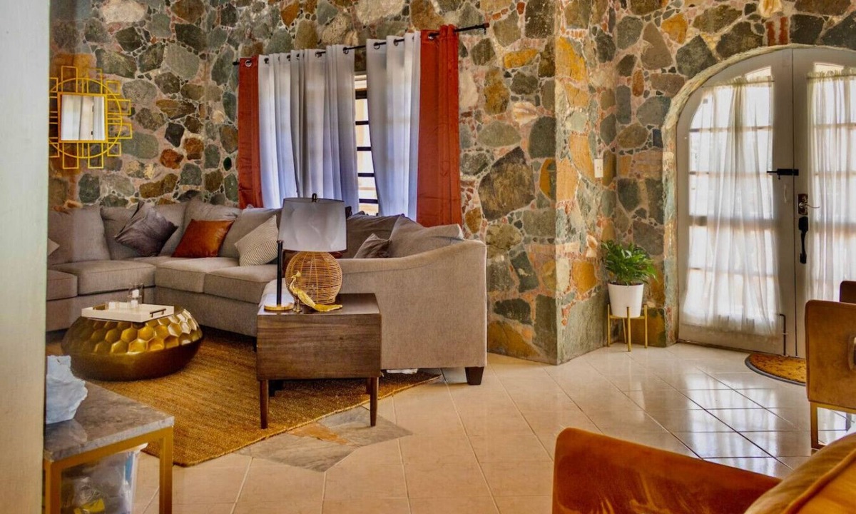 Estate Pastory House | St. John USVI, Modern Villa, Oceanview, King Suite