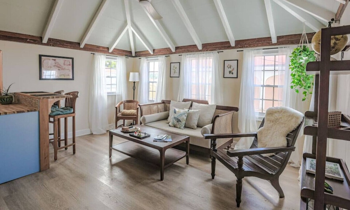 Estate East Street Apartment | The Sweet Lime Oasis - A Danish West Indies Suite