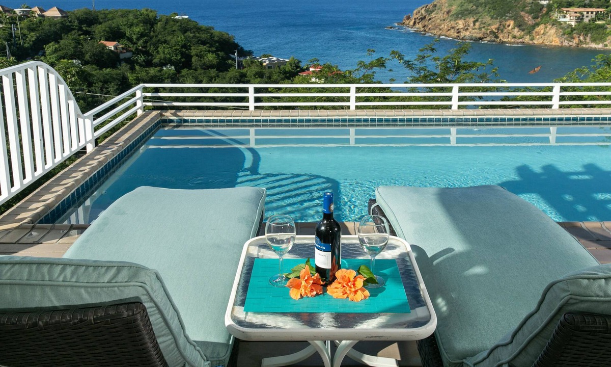 Hart Bay Villa | Time Out - NEWLY REFURNISHED and recently renovated villa with amazing views!