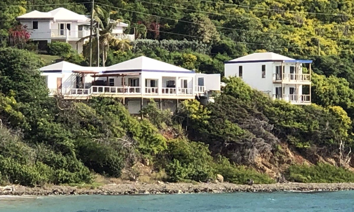 Slob House | Turtle Turn Villa