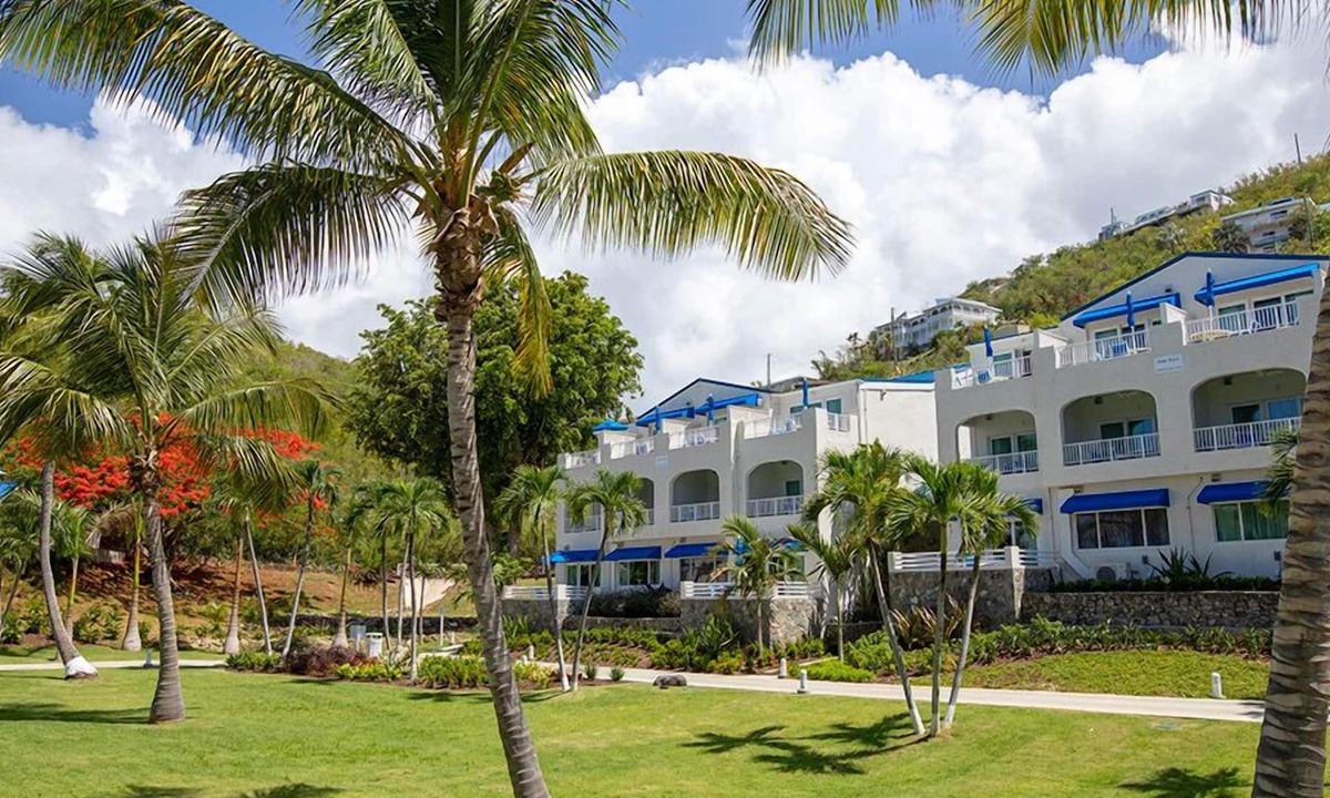 Estate Frenchman Bay Resort | Very Romantic Secluded Beach Getaway in St. Thomas Island