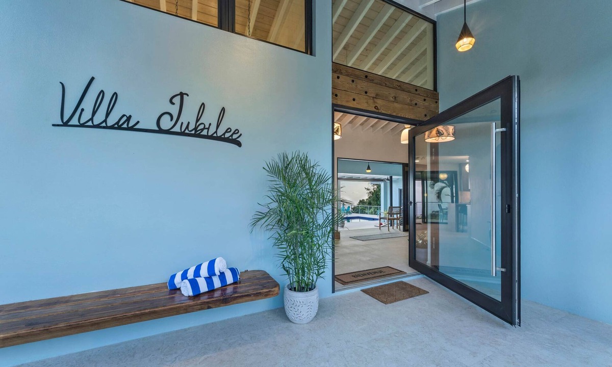 Charlotte Amalie West Villa | Villa Crown Jubilee