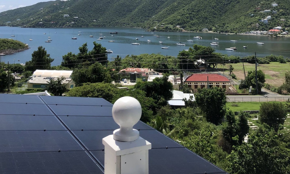 Seagrape Hill Villa | Villa Jumbie-Spacious Deck- Fabulous Views of Coral Bay!