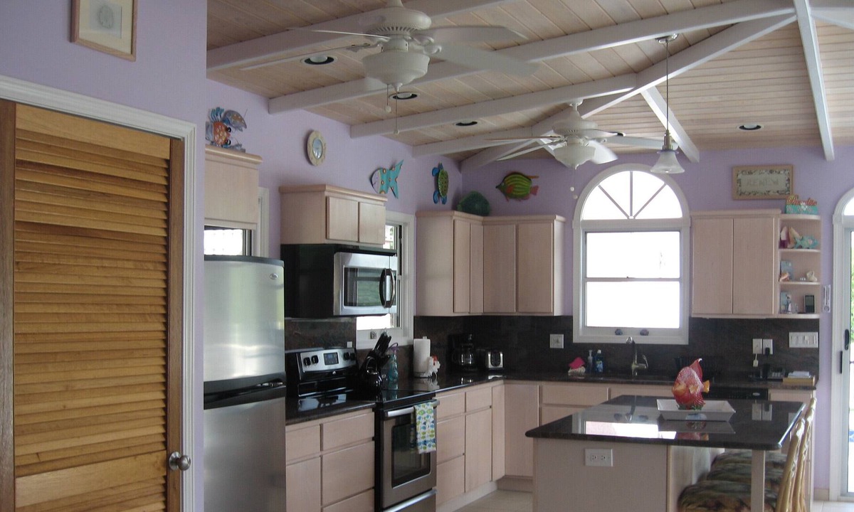Seagrape Hill Villa | Villa Jumbie-Spacious Deck- Fabulous Views of Coral Bay!