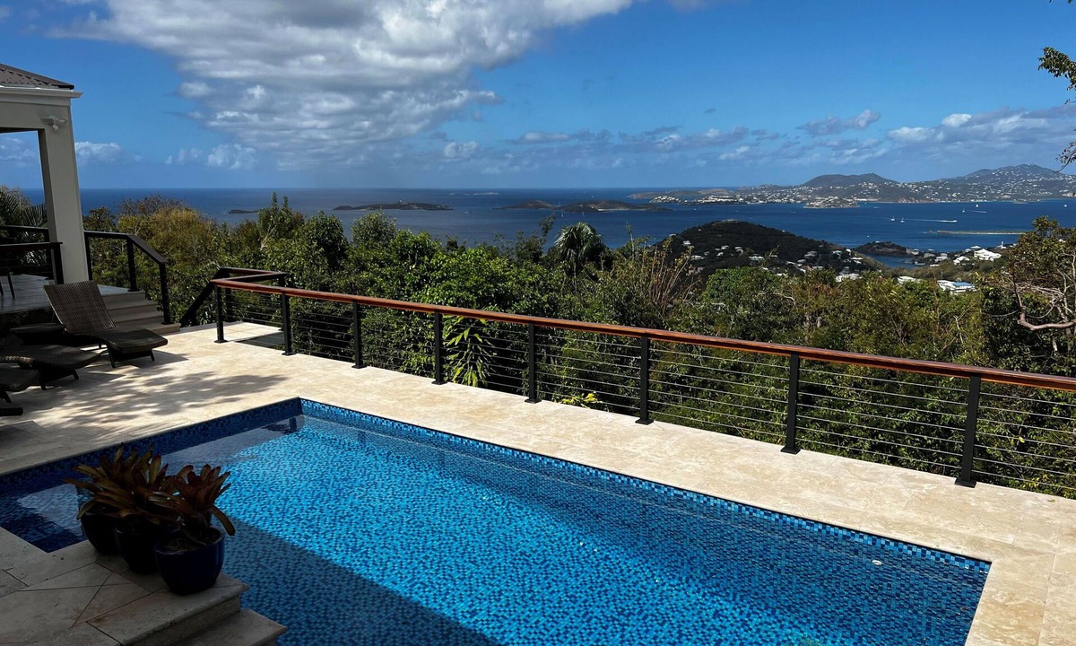 Estate Parcel of Gift and Regenback Villa | Villa Mad-de-Lis 4 bedroom, sunset view, private pool, backup power RAVE reviews