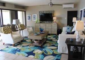 Paradise Palms 1-Bedroom Condo w/ Pool & Panoramic Ocean Views