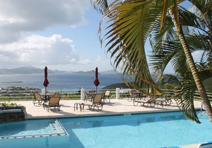 Spectacular 2 BR/2.5 BA Townhome Villa w/Pool and Awesome Ocean Views!