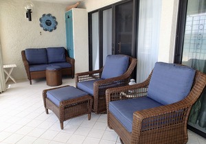 Sugar Beach Condo - swaying palms, a beautiful sea view