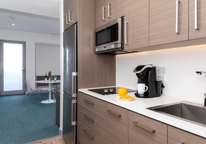 Suite 4