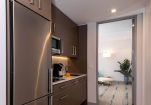 Suite 4