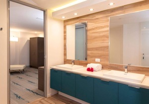 Suite 9