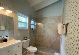 The Hideaway-Beachfront Cottage #6