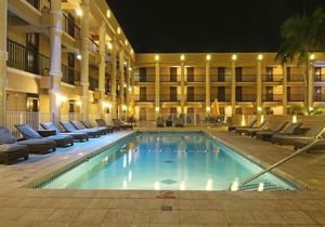 Windward Passage Hotel