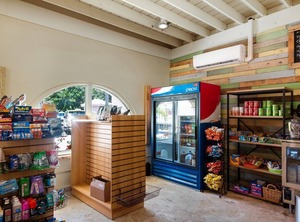 Margaritaville Club Thomas | Red Hook