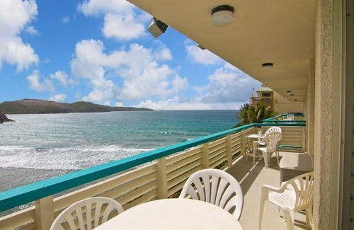 Bolongo Bay Condo | 1442 Watergate Villas