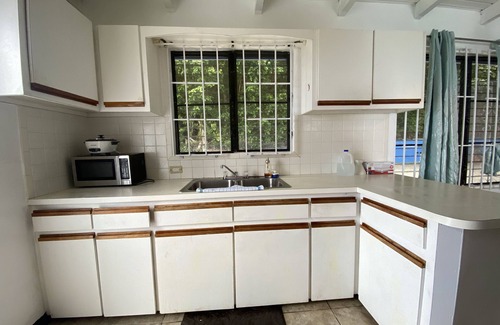 Estate Solberg House | 2 bedrooms 2 baths home on the cool Northside of St Thomas with ocean view.