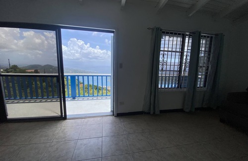 Estate Solberg House | 2 bedrooms 2 baths home on the cool Northside of St Thomas with ocean view.