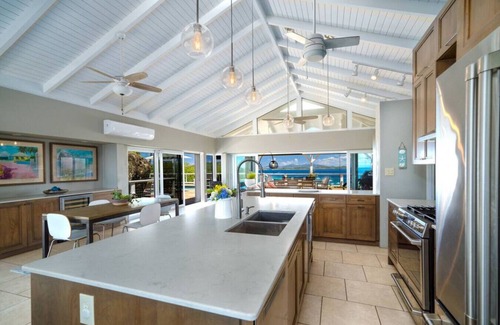 Nazareth Villa | 4BR Hilltop vacation bliss! Incredible views!