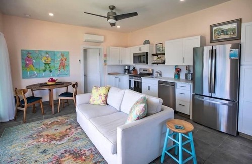 Estate Carolina Apartment | A Love and Beyond | Sunset
