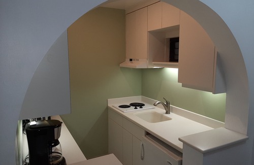 Red Hook Apartment | Awesome Sapphire Village Condo! Amazing Ocean View! Great Price!