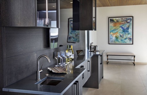 Estate Bakkero Villa | Bakkero Villa - A brand new luxury villa in the heart of St. Thomas