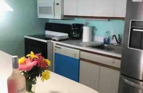La Grande Princesse Condo | Beachfront Resort Million Dollar views, Bar & Dine