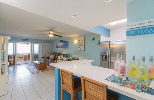 Estate Golden Rock Condo | Beautiful condo ON THE BEACH. Enjoy amazing views and the cool ocean breeze.