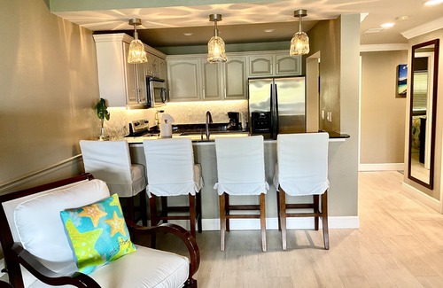 Estate Enighed Condo | Blue Chair Dream~Bliss 2BR at Grande Bay Resort