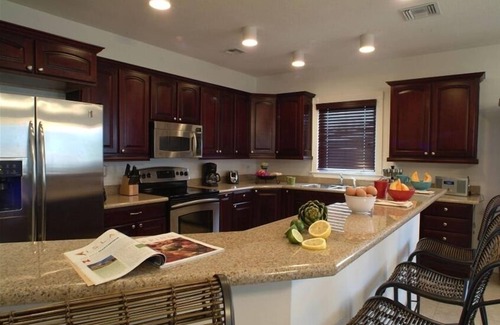 Estate Enighed Condo | Bougainvillea at Palm Terrace