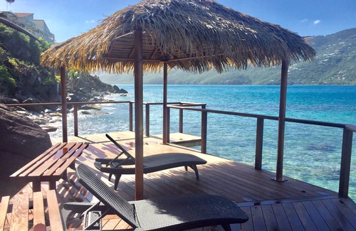 Peterborg Villa | Casa Jo Mama so private clothing is optional!