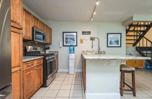 Estate East Street Condo | Mahogany Cove – Your Tropical Hideaway Awaits!