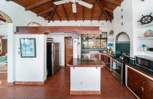 Monte Villa | Mar de Amores with Incredible Caribbean views and breezes. Full generator