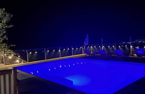 Estate Bellevue House | Ocean-View Loft House with Saltwater Pool and Discounted Jeep Rental