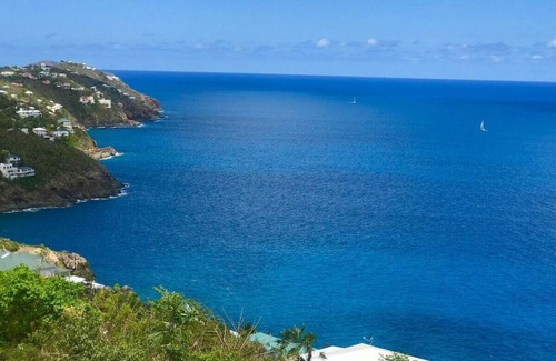 Estate Lovenlund Condo | Paradise Palms Studio w/ Ocean Views & Pool