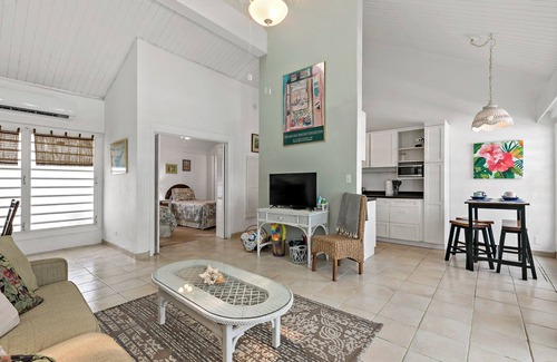 Christiansted Condo | Perfect Beach Front Condo with Pool