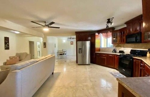 Testman House | Royal Palms Estate
