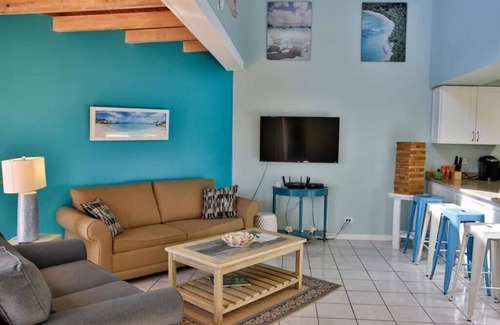 Estate Frenchman Bay Villa | Salty Sway II - 2bed/2bath Beach House