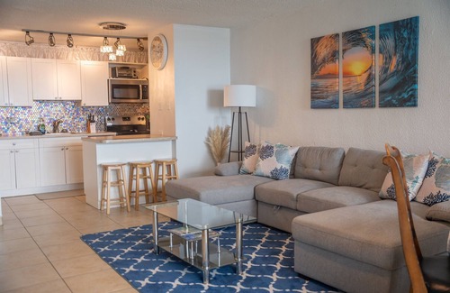 Bolongo Bay Condo | Sea You Soon Retreat+Jeep option