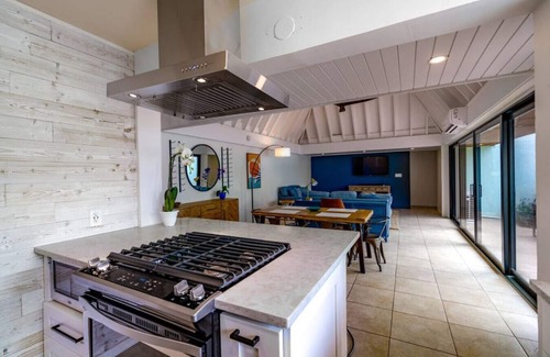 Frydendal Condo | Spacious 3BR Condo - walk to Coki Beach! Restaurant on-site!