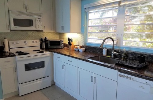 Cotton Valley Condo | Spectacular ocean & Buck-Island view, huge pool, high-speed internet