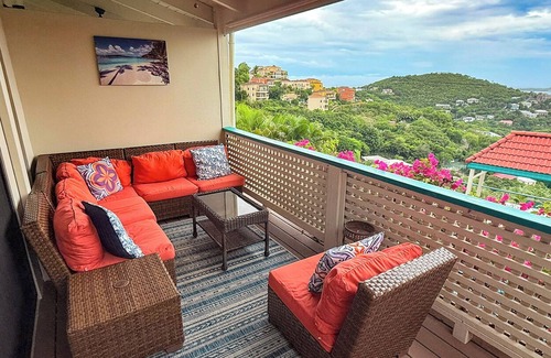 Estate Enighed Condo | Stunning Corner Condo – Breathtaking Water Views & Modern A/C Comfort!