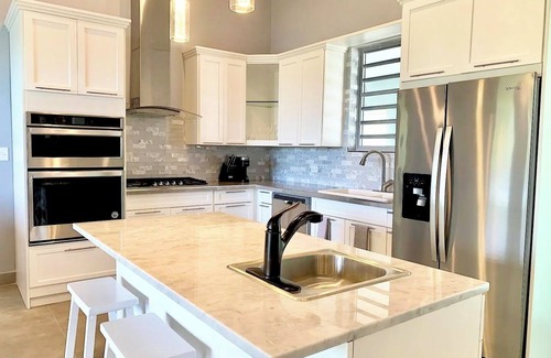Rosendal House | Stunning view of Magens,Private Pool, AC, WiFi, W&D, Generator