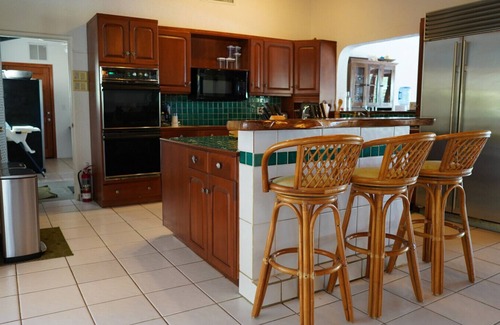Teagues Bay House | The Beach House - Sandy Waterfront Villa