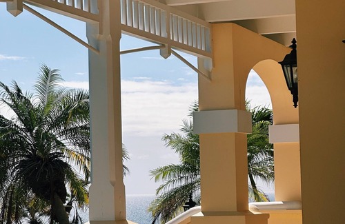 Teagues Bay House | The Madeleine Great House, a luxury villa
