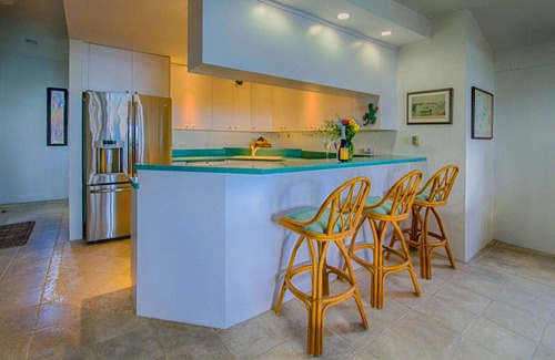 Estate Golden Rock Condo | Tranquilitas - Tropical Beachfront Condo - WINTER SPECIAL- only 240 per night