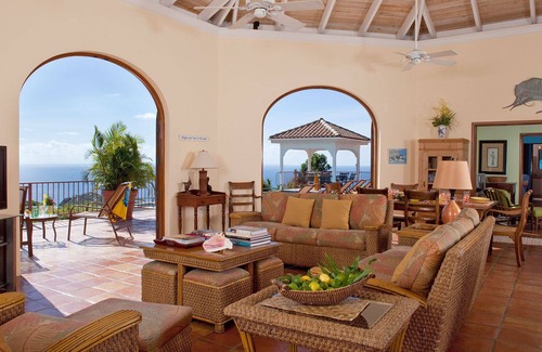 Point Rendezvous Villa | Villa Panache: Huge 6 bedroom Villa! Sleeps 14! Full A/C!