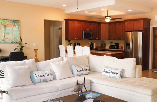 Estate Peterborg Villa | Villa Sailfish by Fantasia Villas