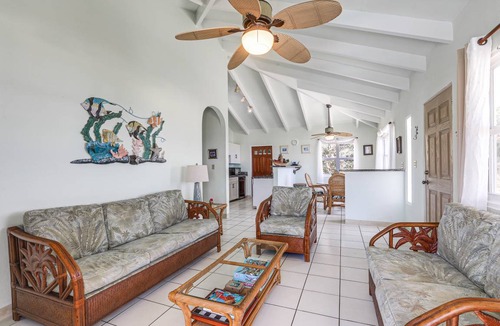 Christiansted House | 148 m² House ∙ 3 bedrooms ∙ 5 guests