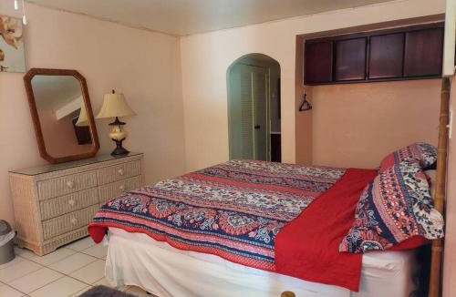 Estate Marys Fancy House | 2 Bedroom 2 Bathroom House Centrally Located