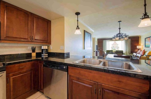 Estate Bakkero Resort | 2 Bedroom at Marriott's Frenchman's Cove